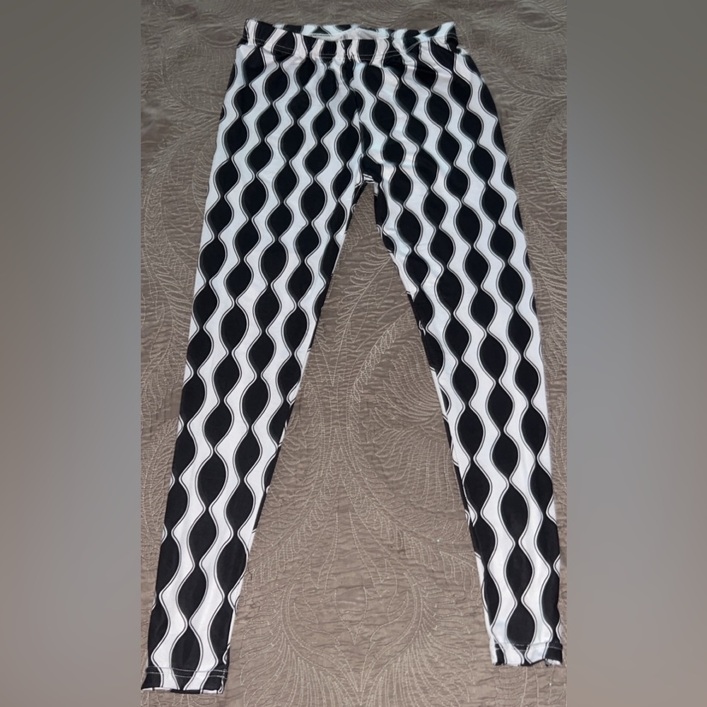 leggings with design